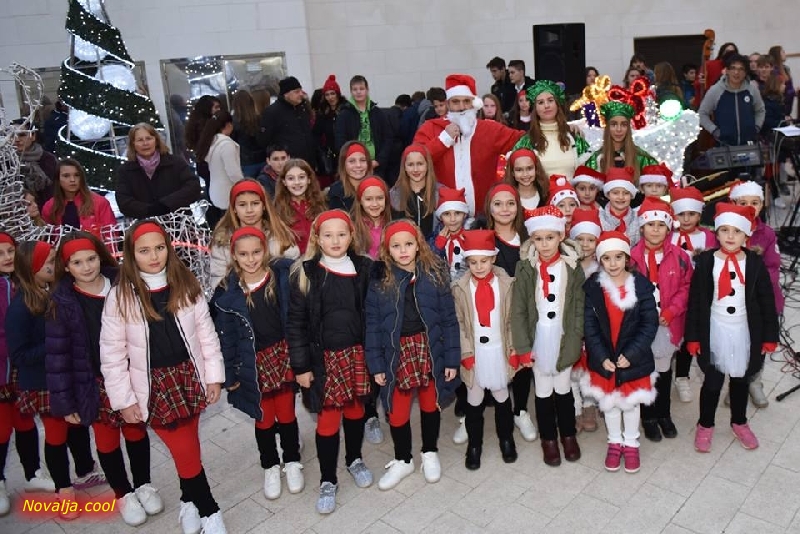 Novaljski Advent 2016 Novaljski Advent 2016