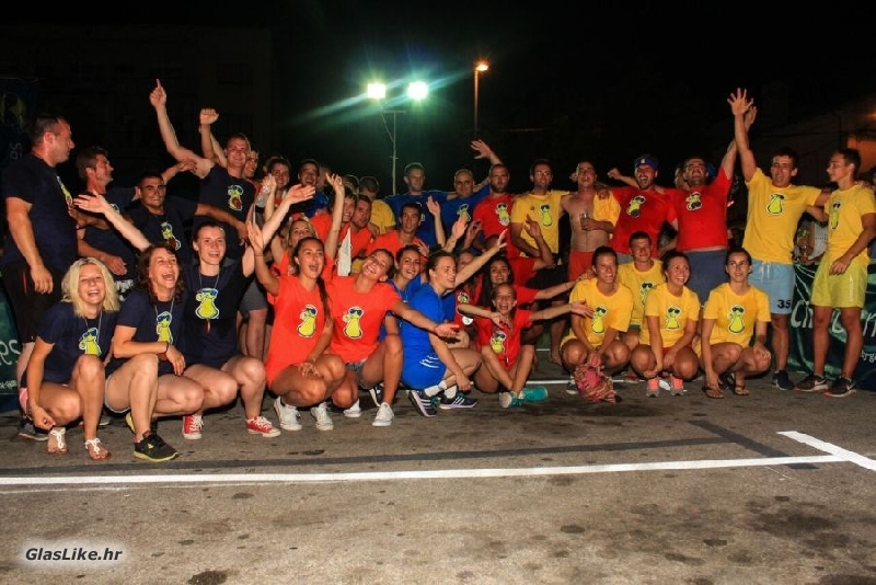 City Games 2016: Susret starih znanaca u Karlobagu City Games 2016: Susret starih znanaca u Karlobagu