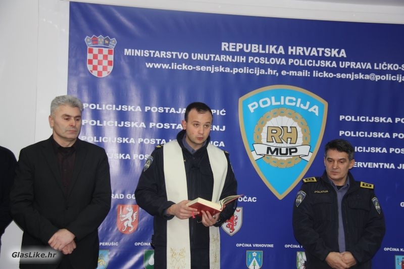 Policijski kapelan blagoslovio prostorije Policijske uprave ličko-senjske