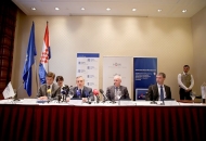 Još 250 milijuna eura za malo i srednje poduzetništvo Još 250 milijuna eura za malo i srednje poduzetništvo