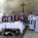 Dok su jedni nad žrtvama slavili, drugi su molili