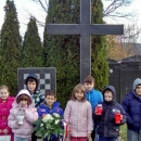 Predstavnici O.Š. Senja i Vratnika posjetili mjesna groblja