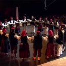 Gačanski folkloraši na Božićnom sajmu s primjerenim repertoarom