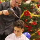 Revija frizura pravi hit Božićnog sajma 