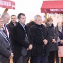 Otvoren Božićni sajam u Otočcu 