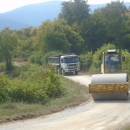 Asfaltiranje cesta u Žižići i Drenovcu