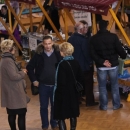 Otvoren Božićni sajam u Otočcu 