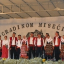 Prva brinjska smotra folklora pod nazivom „Nad Gradinom misečina sija“