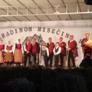 Prva brinjska smotra folklora pod nazivom „Nad Gradinom misečina sija“