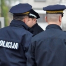 Fizički napali policijske službenike 
