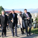 Položeni vijenci i zapaljene svijeće na blagdan Svih svetih