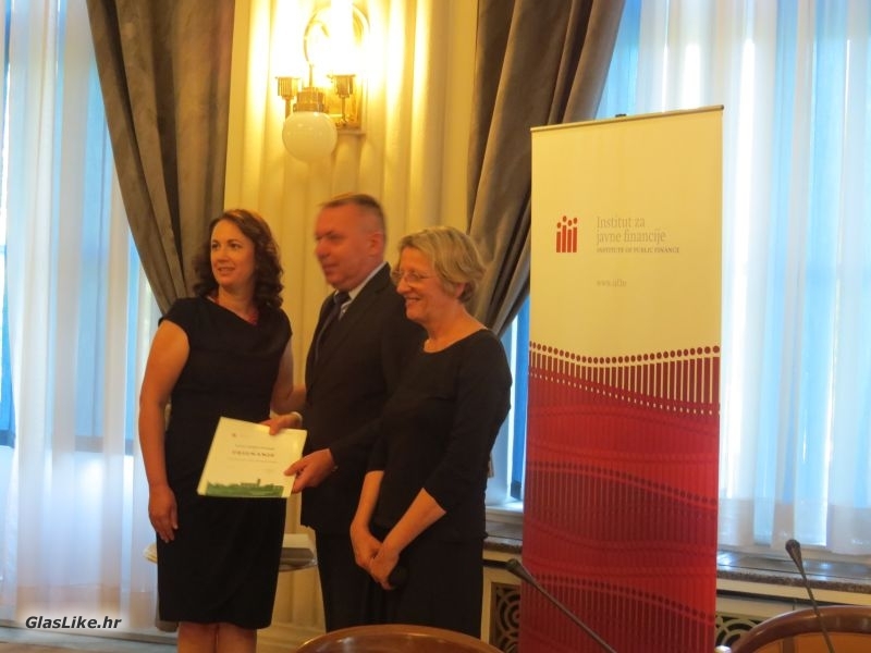 Ličko-senjska županija dobila priznanje za najtransparentniji županijski proračun