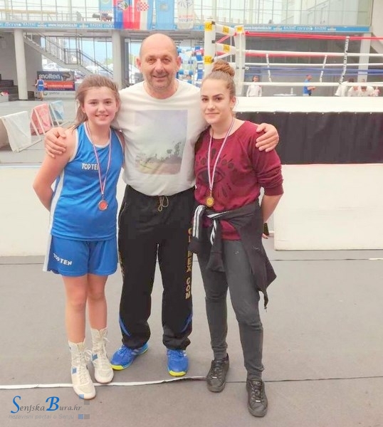 Senjske boksačice pobjeđuju