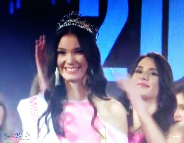 Svečani doček za novookrunjenu MISS Hrvatske Teu Mlinarić