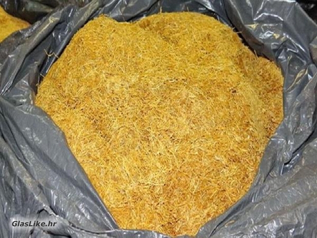 I drva, i duvana i koječega drugoga ...