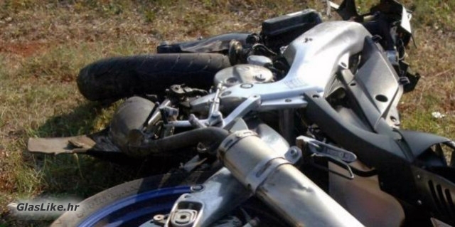 Za vikend čak šest prometnih