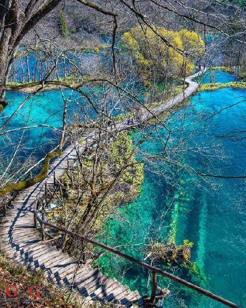 Prije negoli sve olista ...