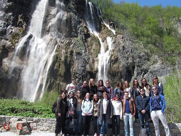 Studenti povodom Dana planeta Zemlja na Plitvičkim jezerima