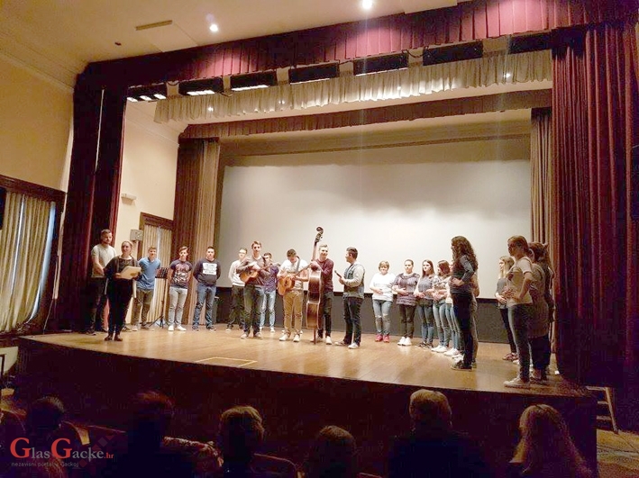 Završni koncert polaznika seminara tradicijske kulture u Otočcu