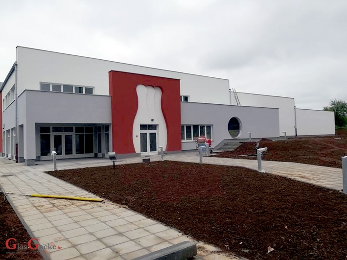 Završno opremanje otočke kuglane