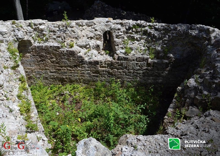 Trokutaste branič-kule