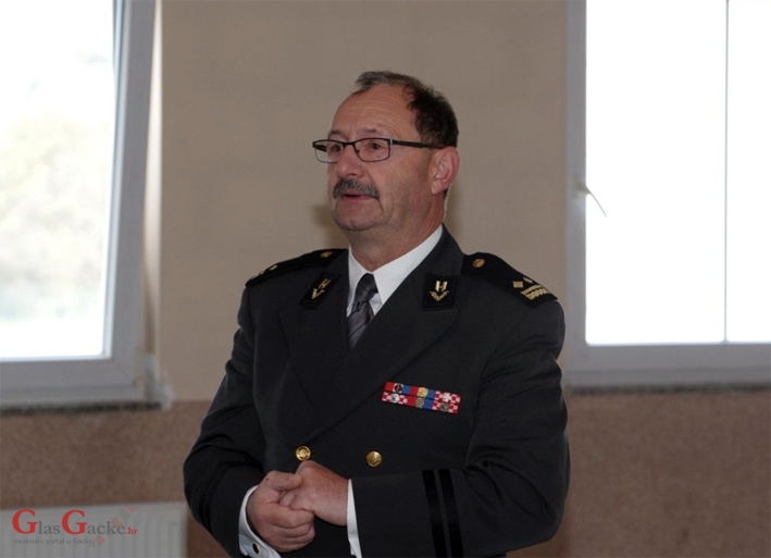 Pukovnik Peitel održao sat povijesti riječkima profesorima