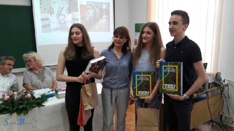 Gradonačelnik Rukavina dodijelio nagrade najuspješnijim učenicima Srednje škole 