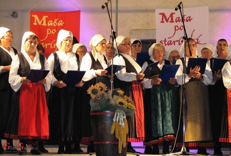 KUD "Dangubice" Kuterevo ide na 10.Nacionalnu smotru starocrkvnenog pučkog pjevanja
