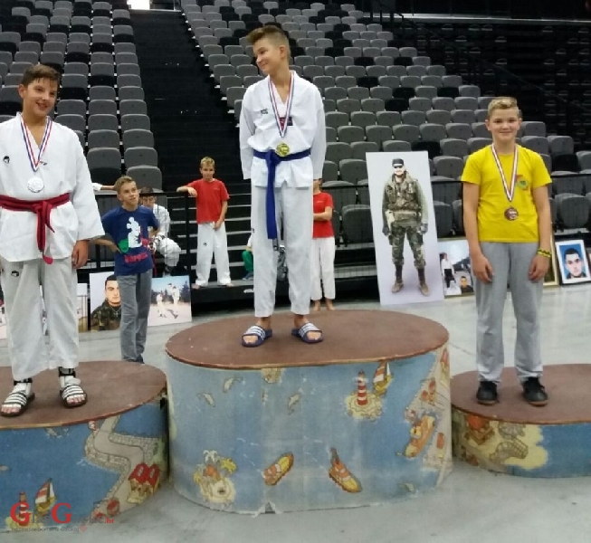 Taekwondou Gacka ponovno zlato, srebro i bronca 