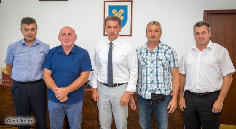 Župan Milinović s predstavnicima branitelja JU NP Plitvička Jezera