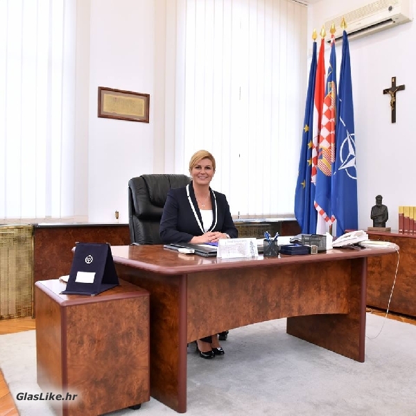 Predsjednica sa šefovima diplomatskih misija i međunarodnih organizacija Predsjednica sa šefovima diplomatskih misija i međunarodnih organizacija