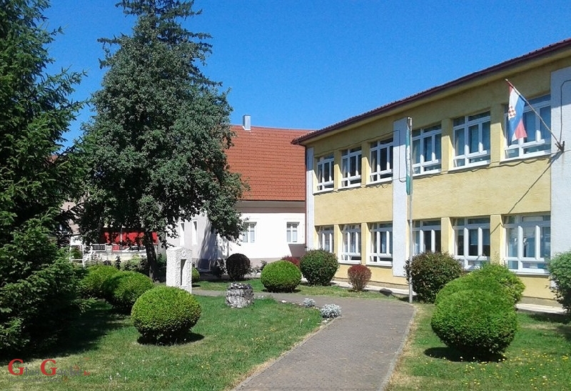 Natječaj za više radnih mjesta
