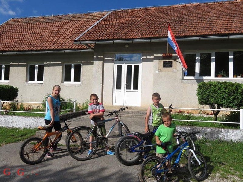 Iznenađenje male škole u Liplju