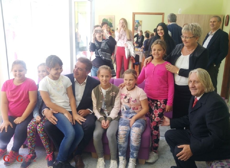 Izvaninstitucijska socijalna usluga poludnevnog boravka djece 