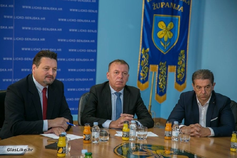 Podijeljene Odluke o sufinanciranju komunalnih projekata u Ličko-senjskoj županiji 