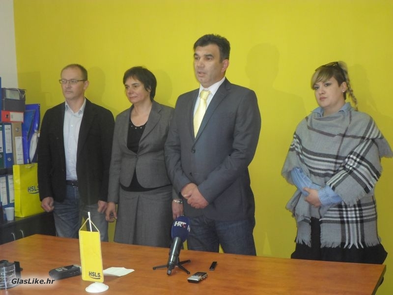 Franić tvrdi da je Kolić smijenjen Franić tvrdi da je Kolić smijenjen