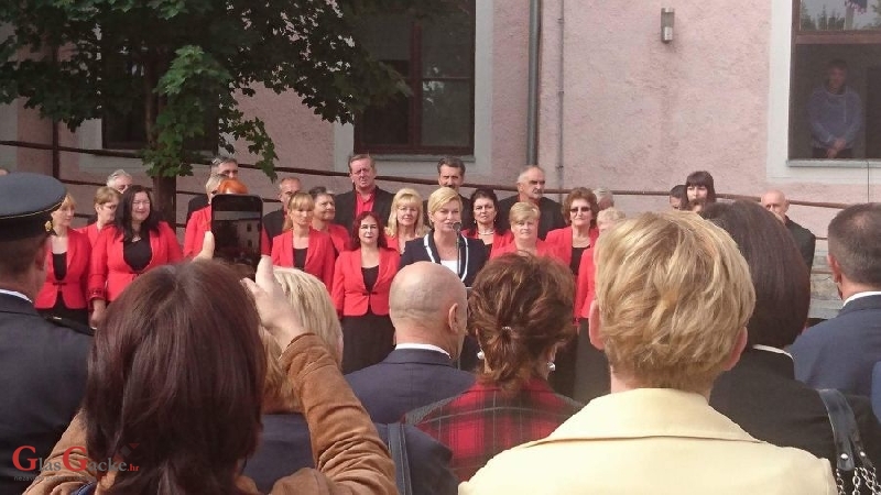 Predsjednica Kolinda Grabar Kitarović stigla u Gospić  Predsjednica Kolinda Grabar Kitarović stigla u Gospić