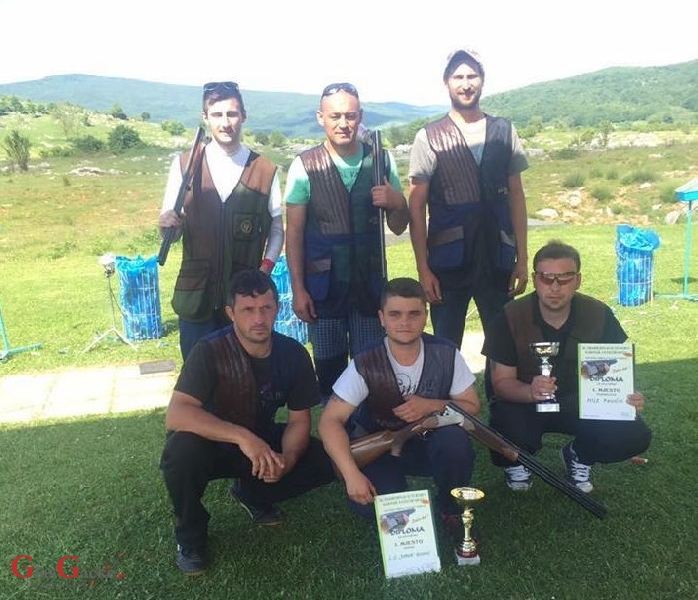 16.Tradicionalni turnir u gađanju letećih meta u Otočcu 16.Tradicionalni turnir u gađanju letećih meta u Otočcu