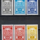 Vlada smanjila neke upravne pristojbe