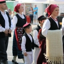 Evo i slik s parade prije smotre folklora u Otošcu