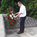 Delegacija odala počast braniteljima povodom Dana državnosti