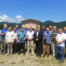 U spomen na nevine žrtve nekažnjenog partizanskog zločina sveta misa u Brinju 