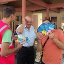 Djelatnici CK Otočac dijelili lepeze sa zdravstvenim preporukama kako se zaštititi od vrućina