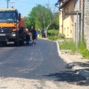 Asfaltiranje u Lovačkoj ulici u Brinju