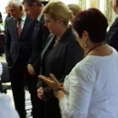 "Gačanke" pjesmom dočekale Predsjednicu RH