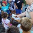 Najprvo posal, onda igra i večera!