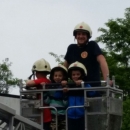 Vatrogasci DVD-a Otočac jučer u druženju s učenicima u Prozoru i Kompolju 