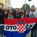Naši mladi s nadbiskupom Hranićem