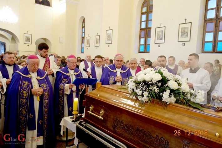 Jučer pokopan svećenik Jure Tutek