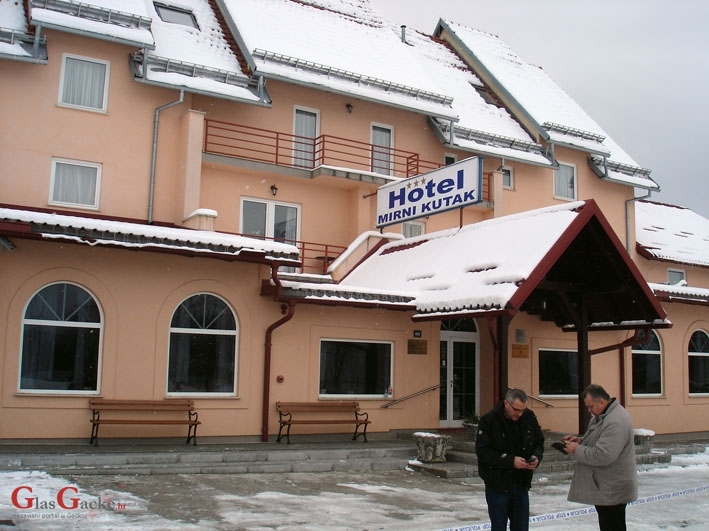 Dio hotela Mirni kutak je izgorio, što dalje?